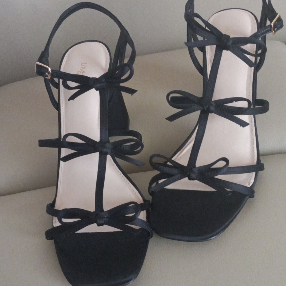 Limelight Black Bow Strappy Block Heel Sandals Size 11 - Picture 9 of 16